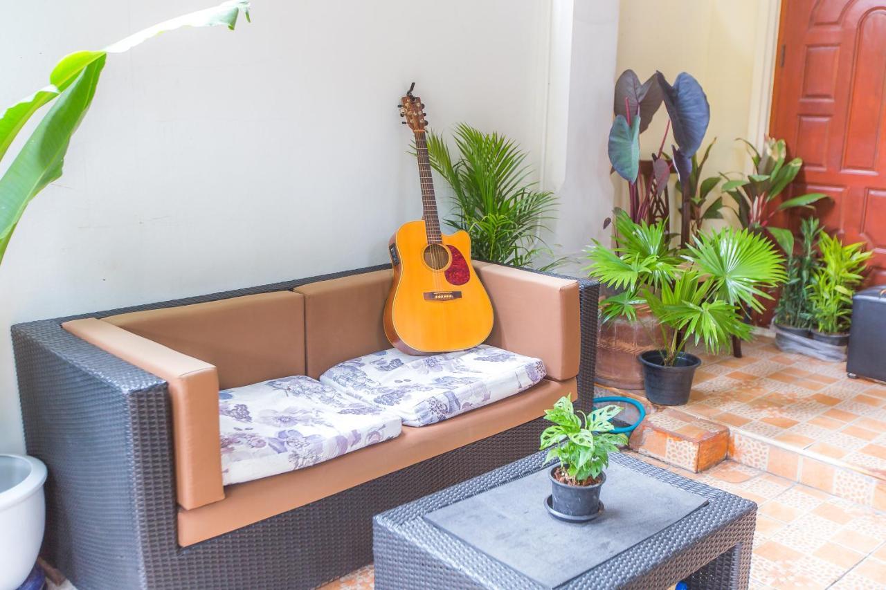The Little Siri Hotell Chiang Mai Eksteriør bilde